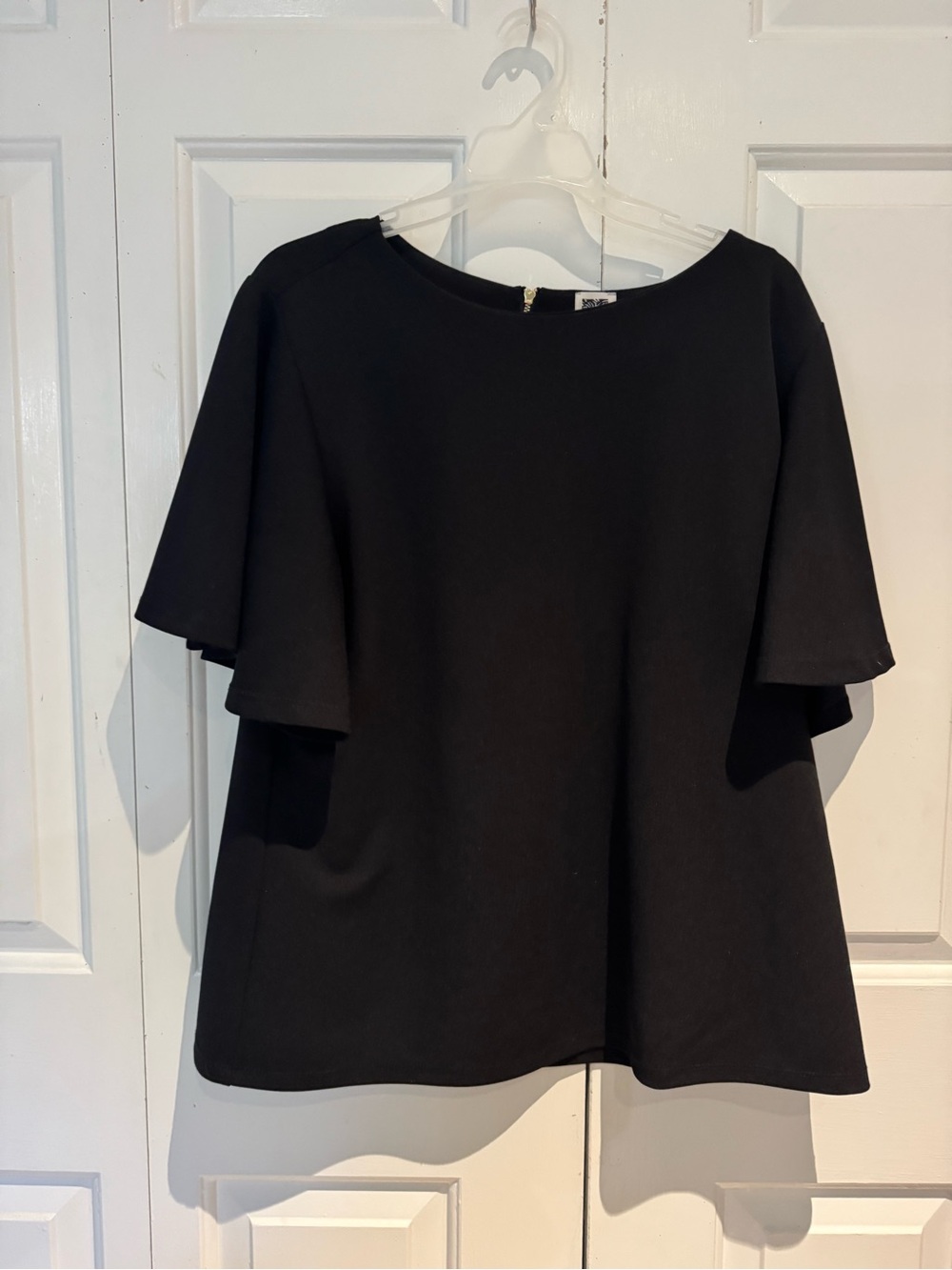 Anne Klein Black Flutter Sleeve Blouse